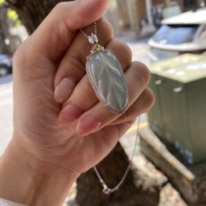 大葉有成冰白翡